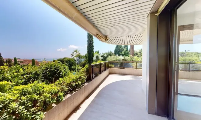 Недвижимость Villa Croix des Gardes: 4
