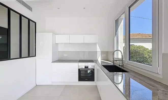 Недвижимость Villa Petit Juas: 5