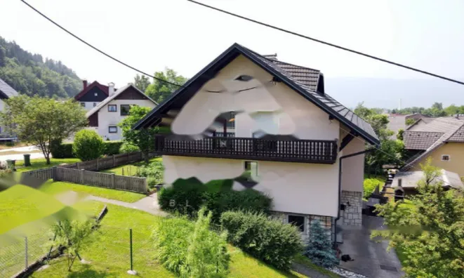 Недвижимость Двухэтажный дом в Бегунье-на-Горенье: 10