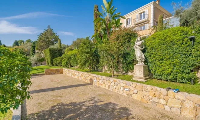 Недвижимость Property Type: Villa  
Location: Cannes, Californie: 11