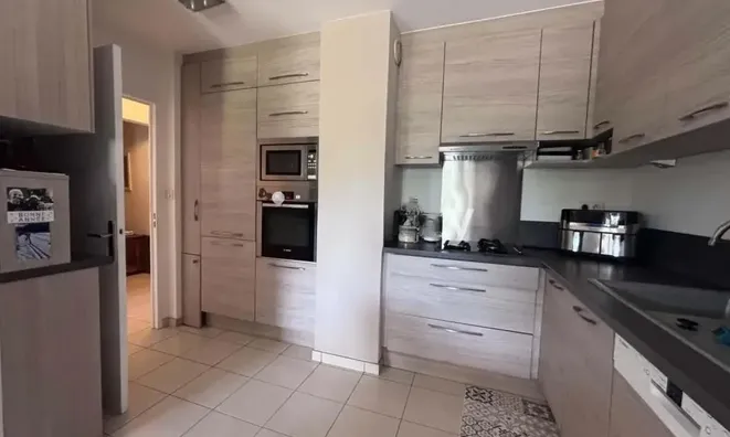 Недвижимость Villa La Bocca: 1