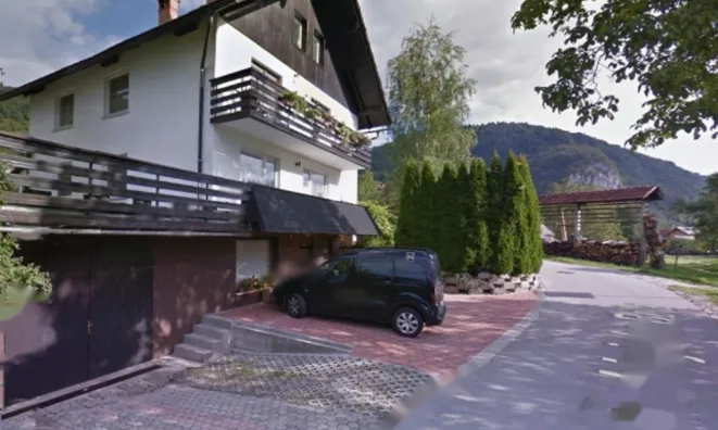 Недвижимость Дом, Бохиньска Бела: 8