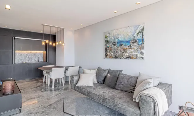 Недвижимость Apartment Monaco, La Rousse-Saint Roman: 3