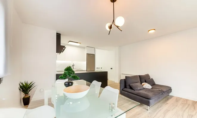 Недвижимость Apartment for sale in Encamp: 3
