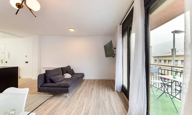 Недвижимость Apartment for sale in Encamp: 4