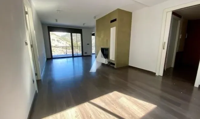 Недвижимость Apartment for sale in Ordino, 3 bedrooms: 1