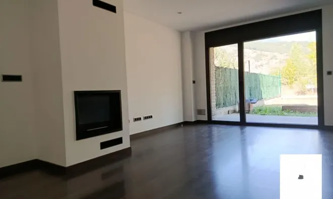 Недвижимость Apartment for sale in Ordino, 3 bedrooms: 3