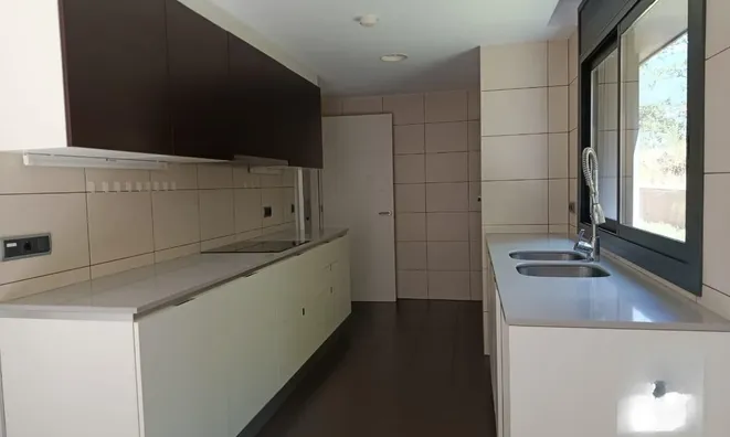 Недвижимость Apartment for sale in Ordino, 3 bedrooms: 4