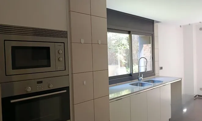 Недвижимость Apartment for sale in Ordino, 3 bedrooms: 5
