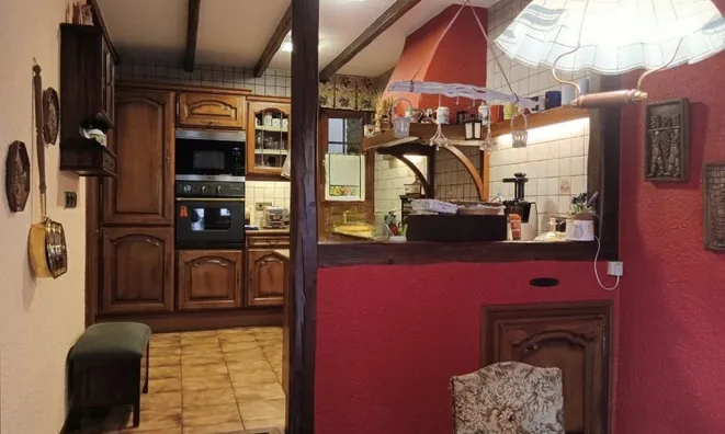 Недвижимость Impressive chalet on Carretera de la Comella: 11