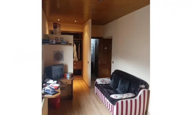Недвижимость Impressive chalet on Carretera de la Comella: 27