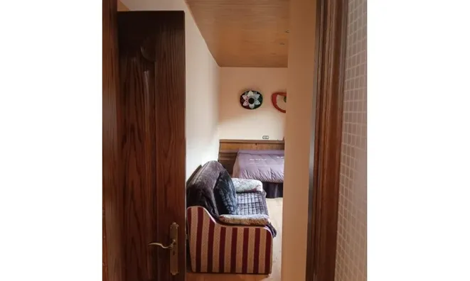 Недвижимость Impressive chalet on Carretera de la Comella: 28