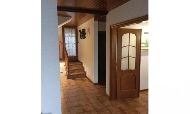 Недвижимость Impressive chalet on Carretera de la Comella: 30