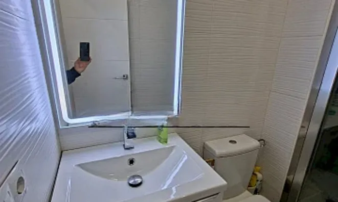 Недвижимость Furnished 2-bedroom apartment with parking: 10