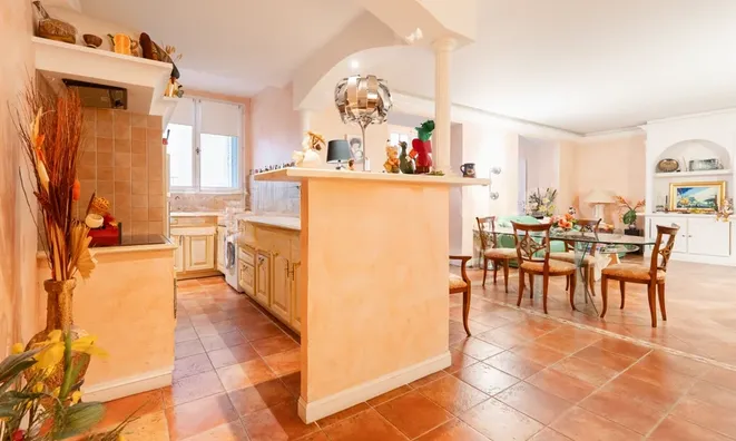 Недвижимость Apartment Monaco, Condamine: 2