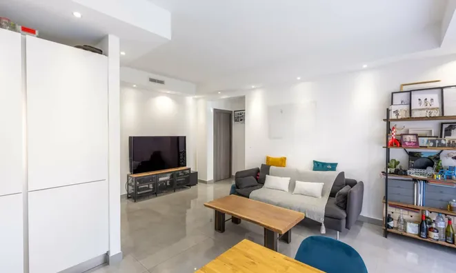 Недвижимость Apartment Monaco, Port: 3