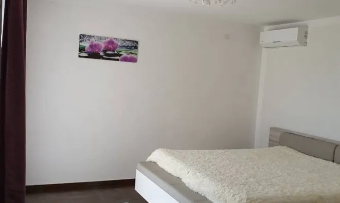 Недвижимость Семейный дом в Поляне: 10
