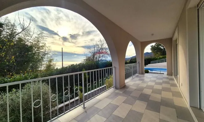 Недвижимость Family House Opatija Fields: 17