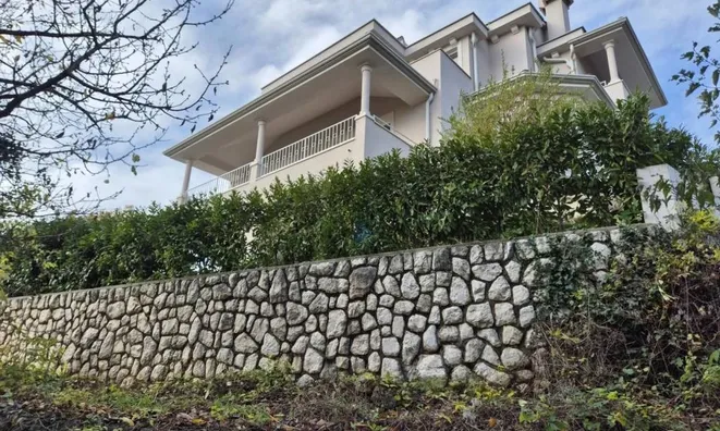 Недвижимость Family House Opatija Fields: 57