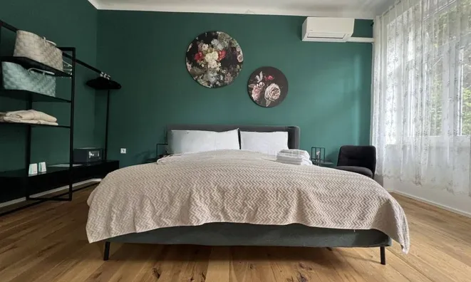 Недвижимость Four-room apartment Center: 5