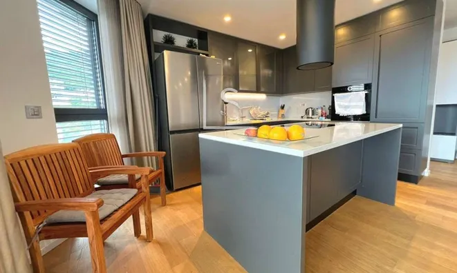 Недвижимость Four-room apartment in the center: 3