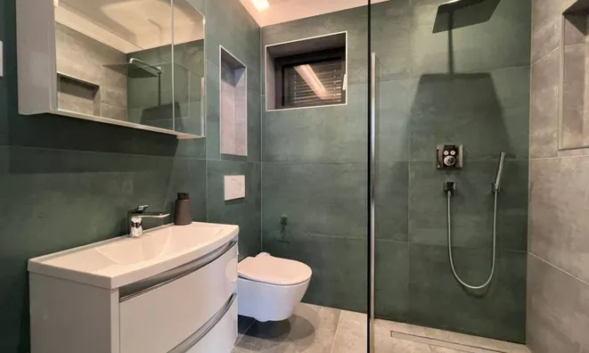 Недвижимость Four-room apartment in the center: 8