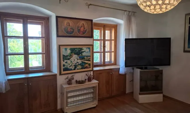 Недвижимость Three-room apartment on the ground floor in the center of Opatija: 8