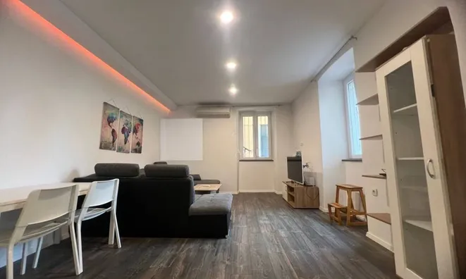 Недвижимость Three-room apartment Center: 5