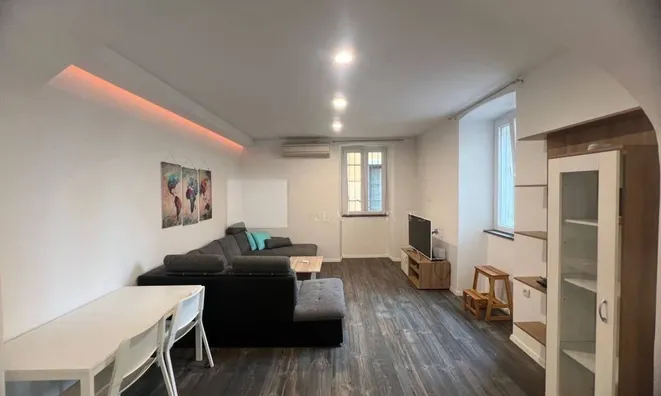 Недвижимость Three-room apartment Center: 7