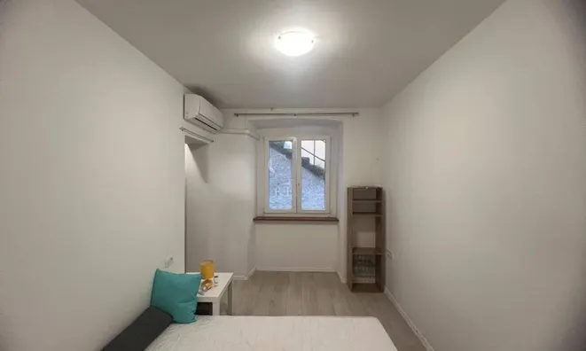 Недвижимость Three-room apartment Center: 9