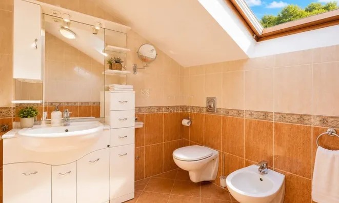 Недвижимость Four-room apartment in Ičići: 8