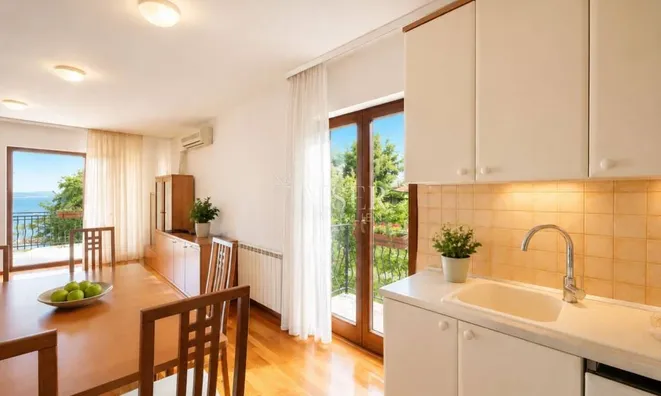 Недвижимость Four-room apartment in Ičići: 17