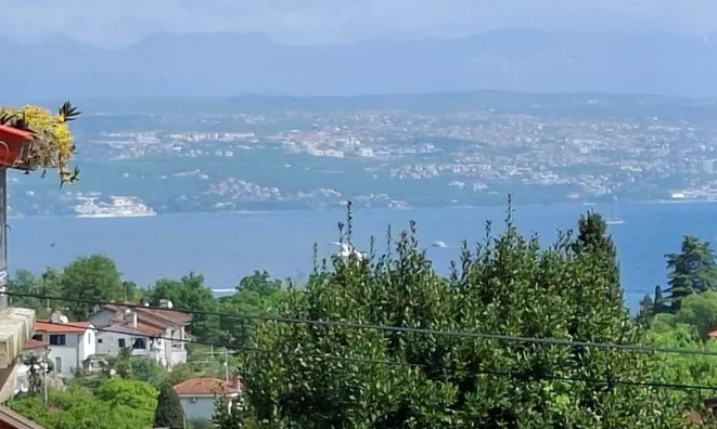 Недвижимость Apartment in the Center of Opatija: 10