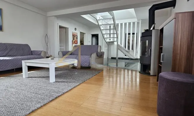 Недвижимость Apartment in the center of Opatija: 4