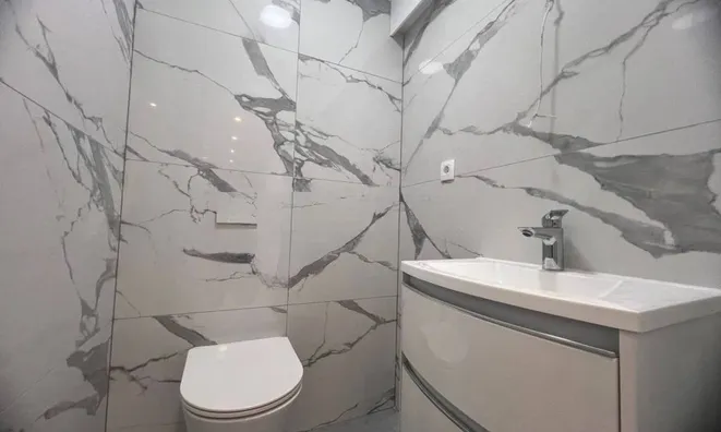 Недвижимость Four-room apartment in the Center: 7