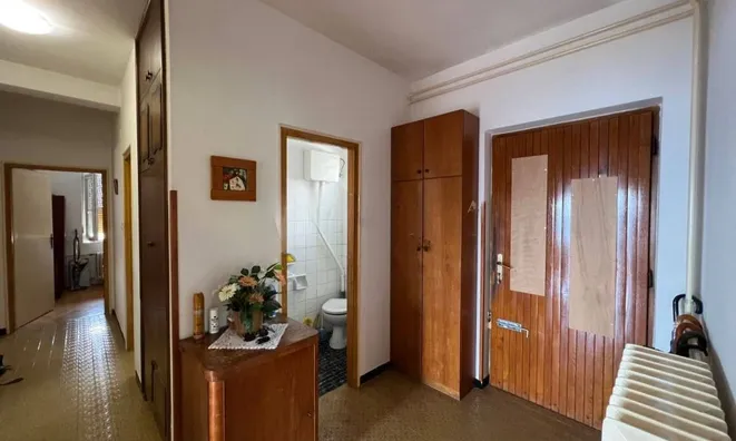 Недвижимость Four-room house in the center: 7