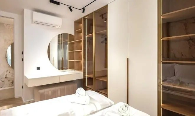 Недвижимость Four-bedroom apartment Opatija: 12