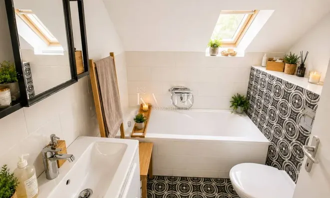 Недвижимость Four-room apartment in the center of Opatija: 10