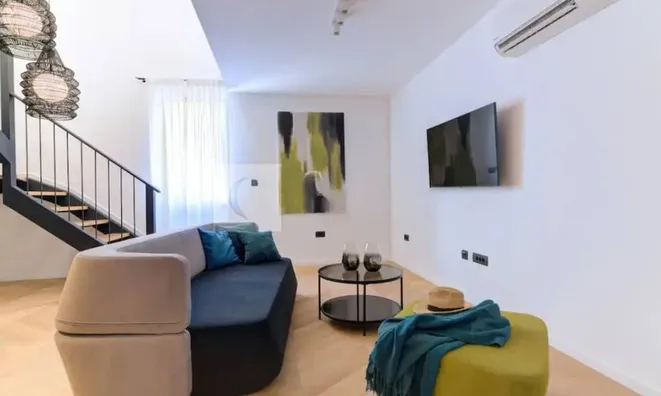 Недвижимость Three-room apartment Volozhko: 3