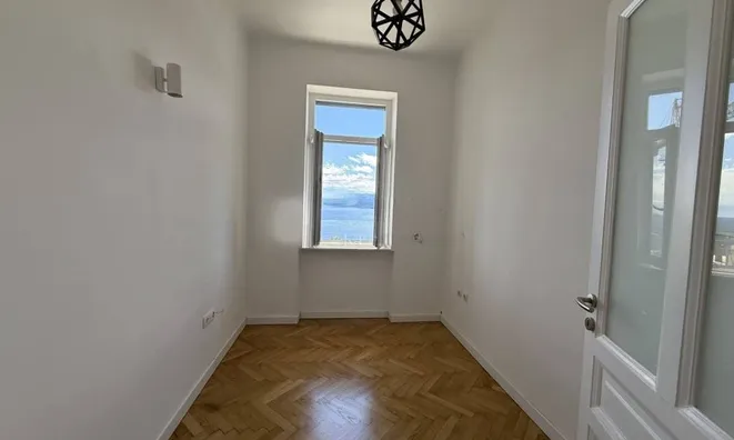 Недвижимость Four-room apartment Volozhko: 3