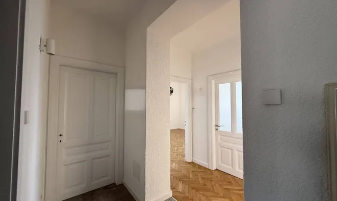 Недвижимость Four-room apartment Volozhko: 8