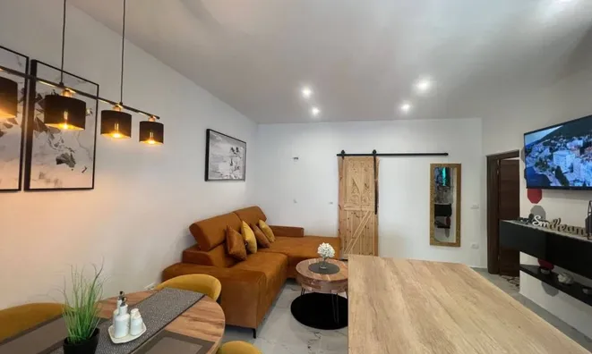 Недвижимость Two-room apartment Central: 3