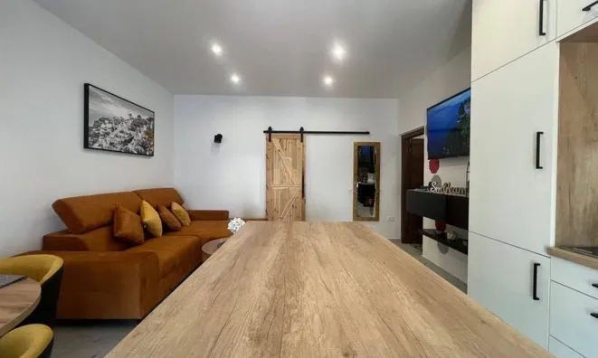 Недвижимость Two-room apartment Central: 5