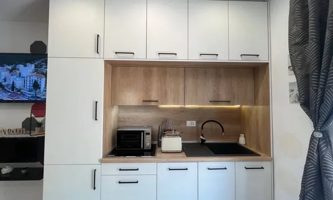Недвижимость Two-room apartment Central: 8