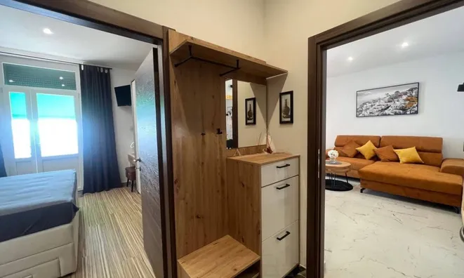 Недвижимость Two-room apartment Central: 11