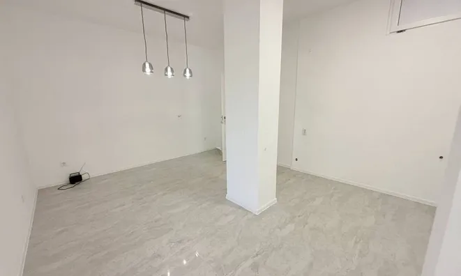Недвижимость Four-room apartment in the center of Opatija: 8