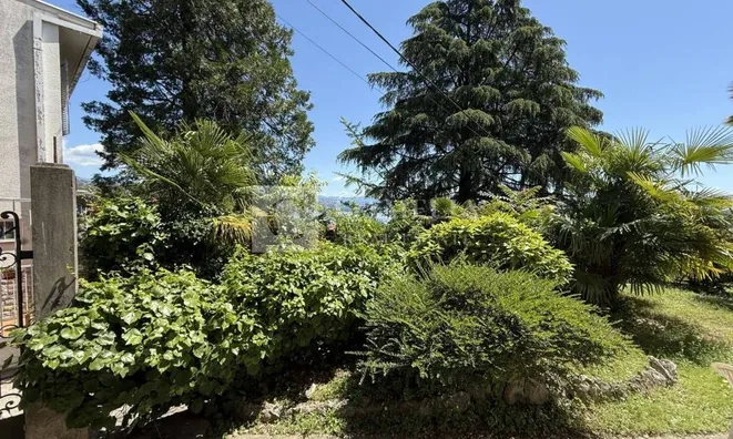Недвижимость Four-room apartment in the center of Opatija: 11