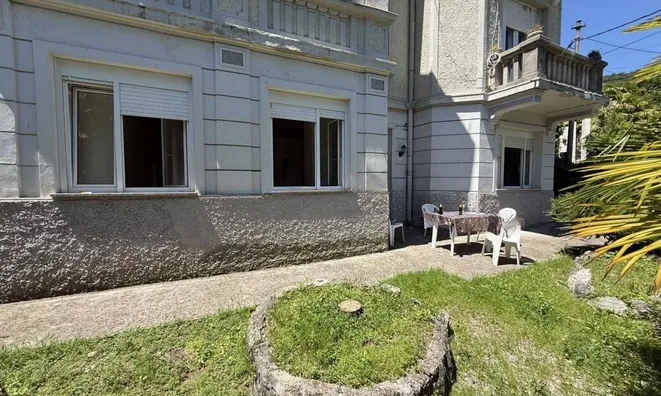 Недвижимость Four-room apartment in the center of Opatija: 12
