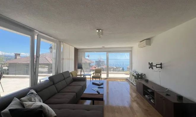 Недвижимость Four-room apartment Opatija Center: 4