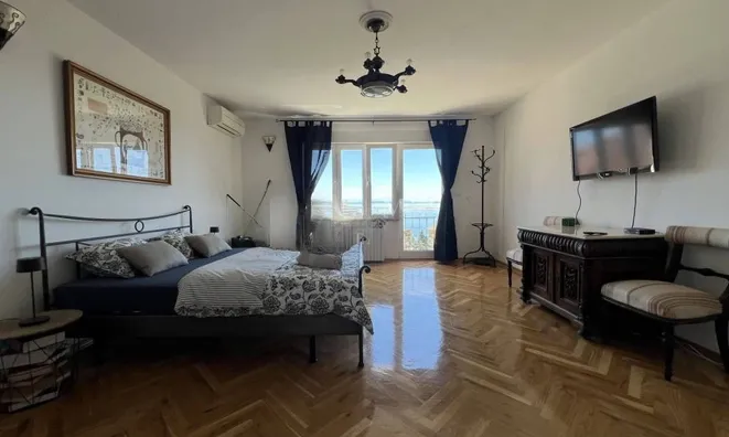 Недвижимость Four-room apartment Opatija Center: 10